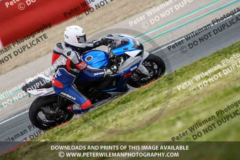 cadwell no limits trackday;cadwell park;cadwell park photographs;cadwell trackday photographs;enduro digital images;event digital images;eventdigitalimages;navarra;no limits trackdays;peter wileman photography;racing digital images;trackday digital images;trackday photos